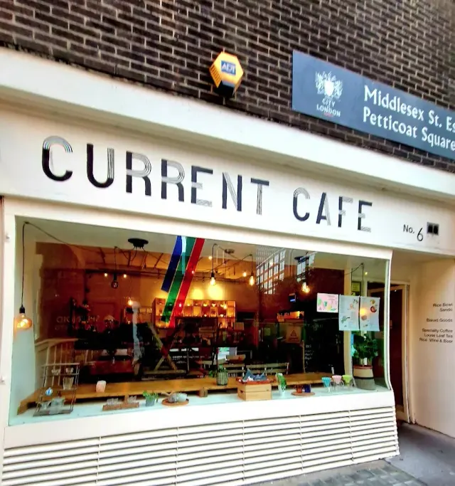 BookNoFees: Kawiarnia – Current Cafe – London – Kawiarnia „Current”, zdjęcie 3