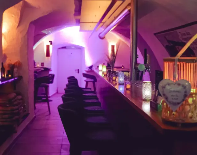 BookNoFees: Restauracja – Drostenkeller – Balve – Piwnica Drostena, zdjęcie 2
