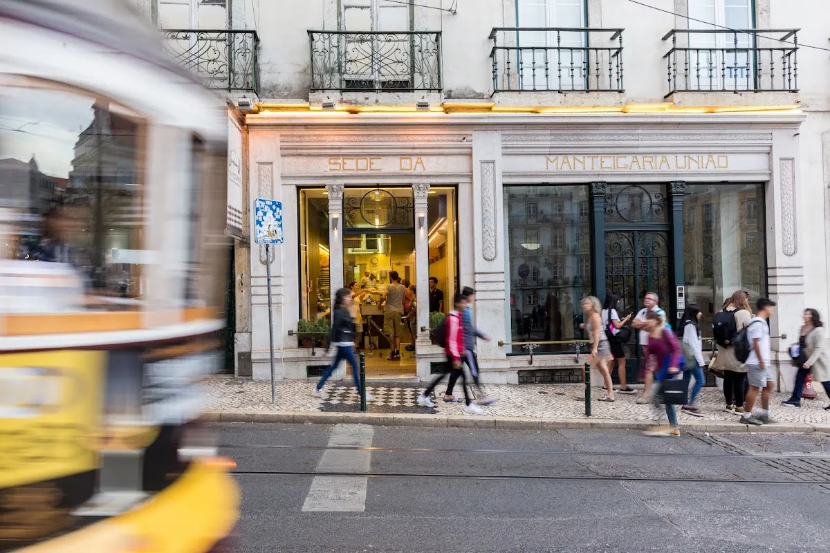 BookNoFees: Restauracja – Manteigaria - Fábrica de Pastéis de Nata – Lisbon – Manteigaria – fabryka ciast „Pastéis de Nata”, zdjęcie 1