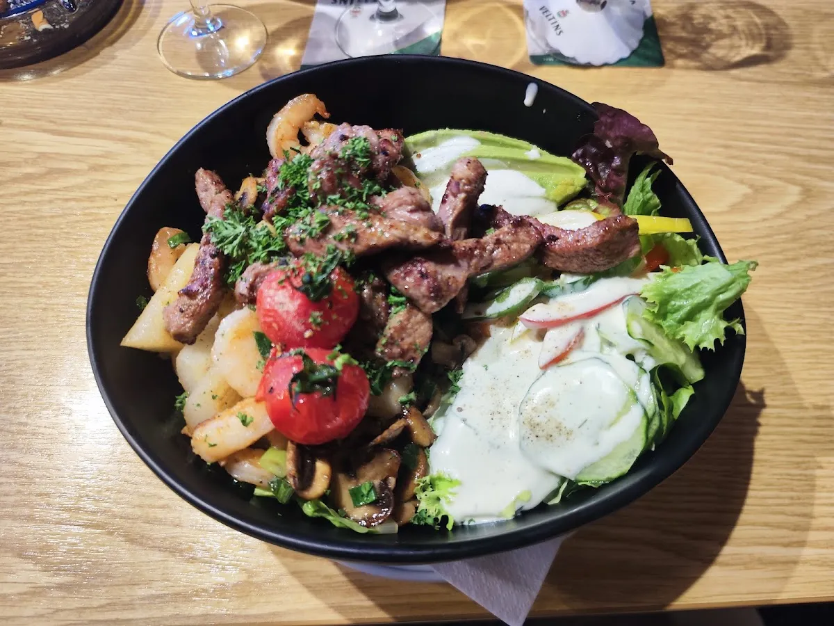 BookNoFees: Restauracja – Zum Dorfkrug – Lippetal – Do „Dorfkrug”, zdjęcie 1