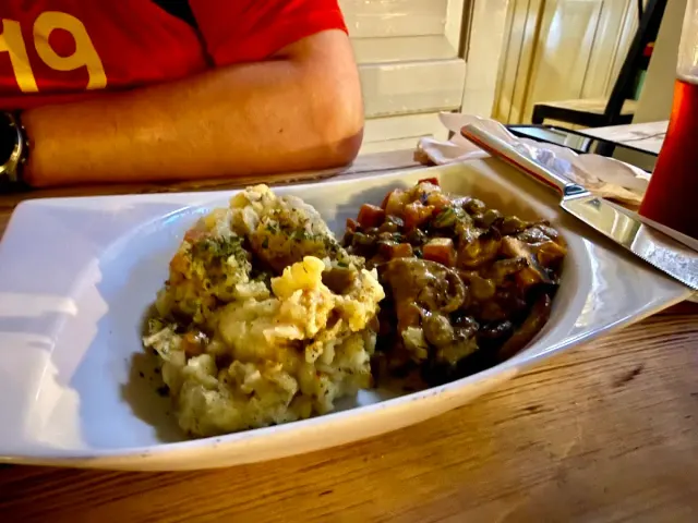 BookNoFees: Restauracja – Asylet – Oslo – Azyl, zdjęcie 2
