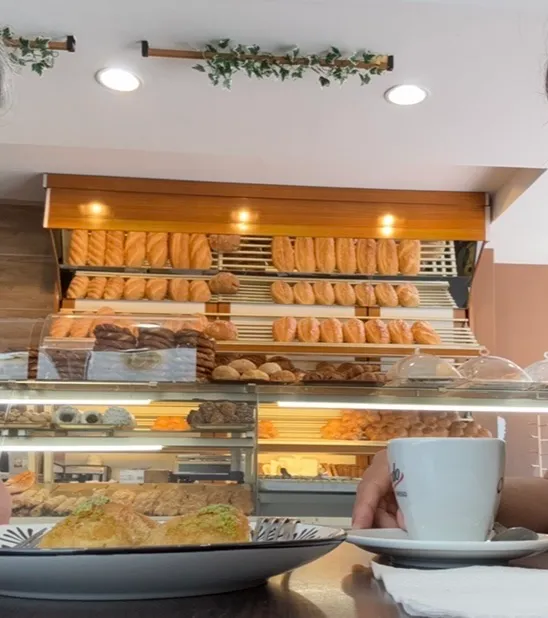 BookNoFees: Restauracja – Mera Bäckerei Simit Sarayi – Oer-Erkenschwick – Mera Bäckerei Simit Sarayi, zdjęcie 3