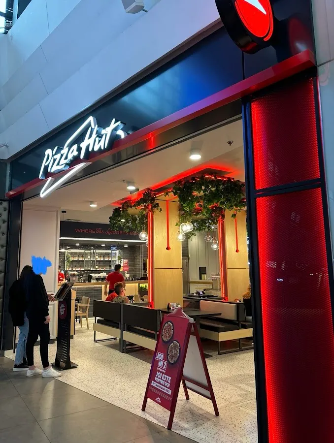 BookNoFees: Restauracja – Pizza Hut – Bucharest – Pizza Hut, zdjęcie 1