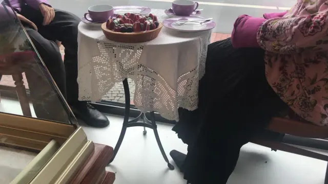 BookNoFees: Restauracja – Café im Kloster-Drubbel – Hamm – Kawiarnia w klasztorze Drubbel, zdjęcie 3
