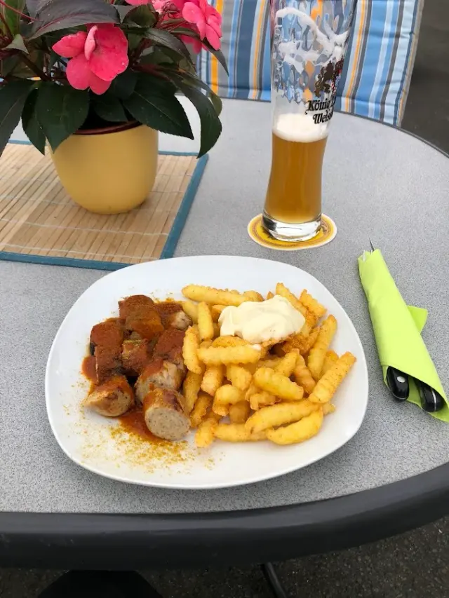 BookNoFees: Restauracja – Gaststätte Viebahn – Kierspe – Restauracja Viebahn, zdjęcie 2