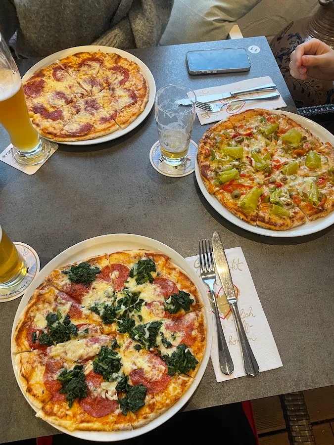 BookNoFees: Restauracja – Am Auwer Gaststätten – Olpe – Restauracje w Auwer, zdjęcie 1