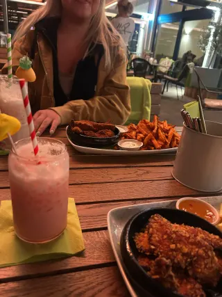 Restauracja – BookNoFees: zdjęcie z recenzji dodanej przez Valentina Pfenning o R-Café Möhnesee