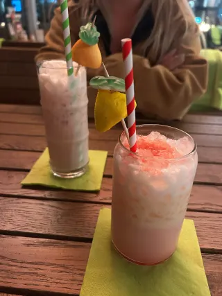 Restauracja – BookNoFees: zdjęcie z recenzji dodanej przez Valentina Pfenning o R-Café Möhnesee
