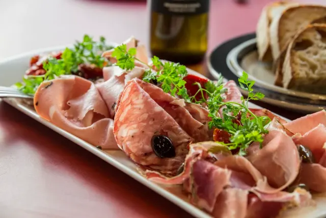 BookNoFees: Restauracja – Bacco – Helsinki – Bachus, zdjęcie 3