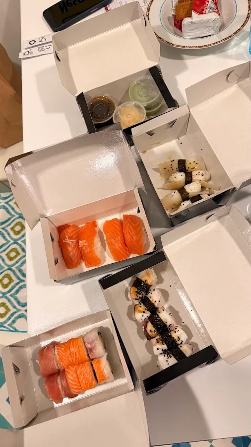 BookNoFees: Restauracja – The Sushi Bar – Athens – Bar sushi, zdjęcie 2