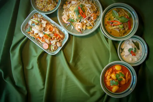 BookNoFees: Restauracja – Kruabuppha – Amsterdam – Kruabuppha, zdjęcie 2