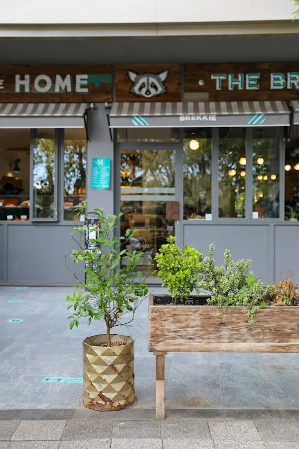 BookNoFees: Piekarnia – Brekkie Croissant & Cookie – Istanbul – Śniadanie: rogalik i ciastko, zdjęcie 1