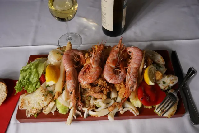 BookNoFees: Restauracja – El Lacón – Madrid – Lacón, zdjęcie 3