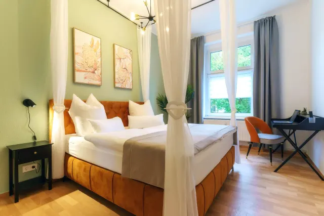 BookNoFees: Urocze mieszkanie w zabytkowym budynku z balkonem w samym sercu Magdeburga – Magdeburg
