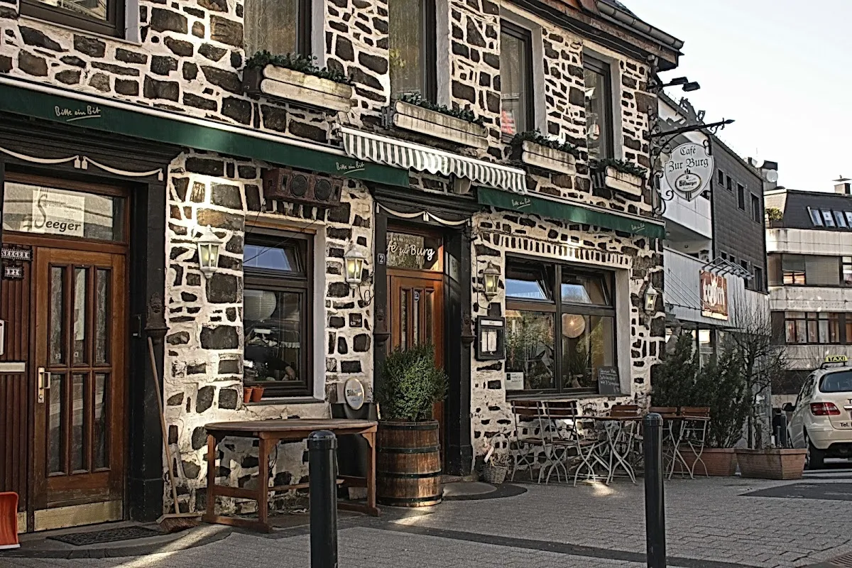 BookNoFees: Restauracja – Café zur Burg – Altena – Kawiarnia „Zur Burg”, zdjęcie 1