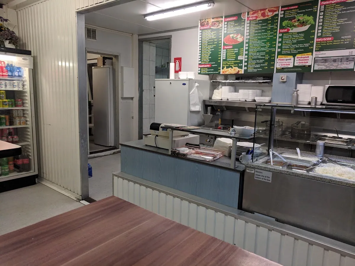 BookNoFees: Restauracja – Döner Kebap Haus Lindenberg – Freudenberg – Döner Kebap Haus Lindenberg, zdjęcie 1