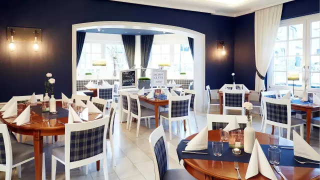 BookNoFees: Restauracja – Landgasthof Seemer – Eslohe-Wenholthausen – Wiejska gospoda Seemer, zdjęcie 2