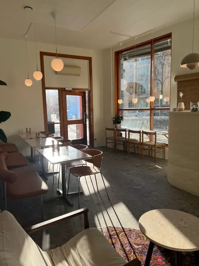 BookNoFees: Kawiarnia – Ari's Corner – Stockholm – Kącik Ari, zdjęcie 2