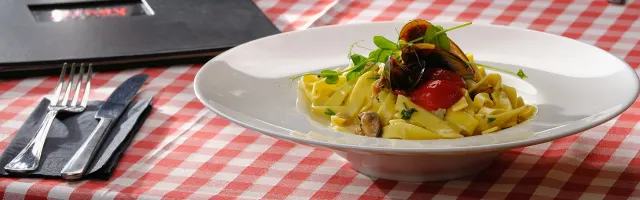 BookNoFees: Restauracja – Jerney Bistro – Budapest – Journey Bistro, zdjęcie 3
