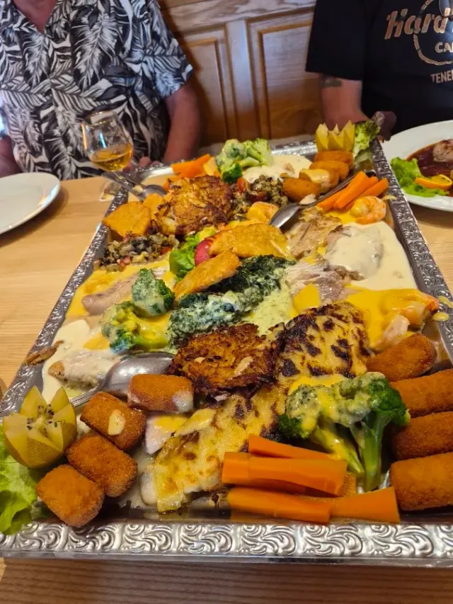 BookNoFees: Restauracja – Gasthof Kaiser – Kirchhundem – Gospoda „Kaiser”, zdjęcie 2