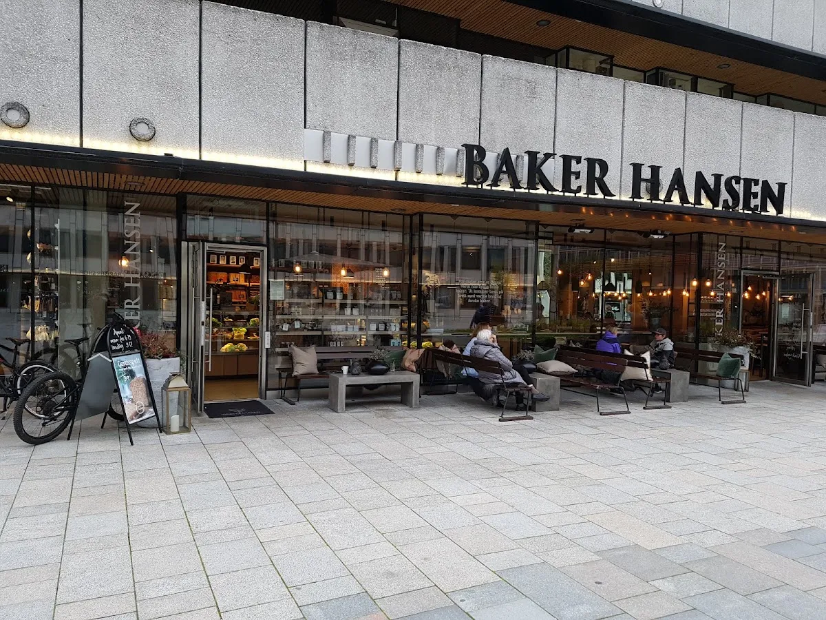 BookNoFees: Kawiarnia – Baker Hansen – Oslo – Baker Hansen, zdjęcie 1