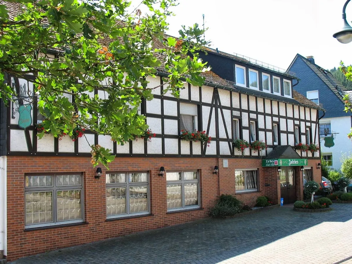 BookNoFees: Restauracja – Gasthof Jokebes – Netphen – Gospoda Jokebes, zdjęcie 1
