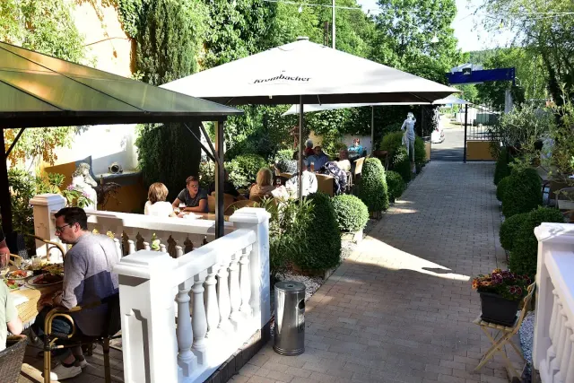 BookNoFees: Restauracja – Athos – Siegen – Athos, zdjęcie 3