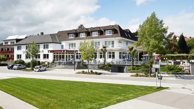 BookNoFees: Restauracja – Hotel Haus Griese – Möhnesee-Körbecke – Hotel Haus Griese, zdjęcie 2