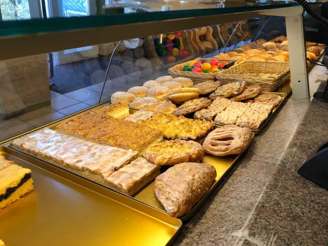 BookNoFees: Piekarnia – Bäckerei Nolte – Rüthen – Piekarnia Nolte, zdjęcie 2