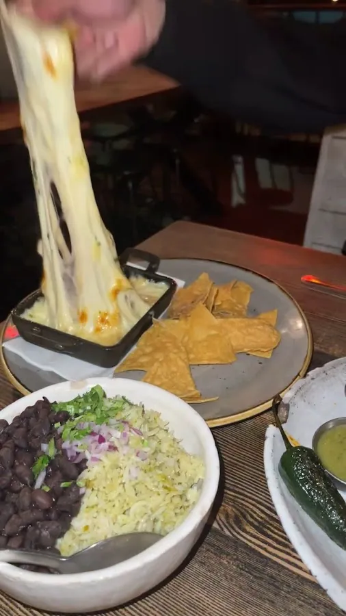 BookNoFees: Restauracja – Breddos – London – Breddos, zdjęcie 2