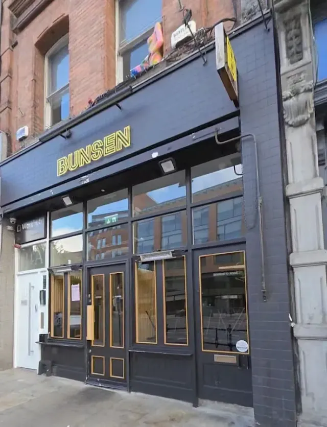 BookNoFees: Bar z przekąskami – Bunsen – Dublin – Bunsen, zdjęcie 3