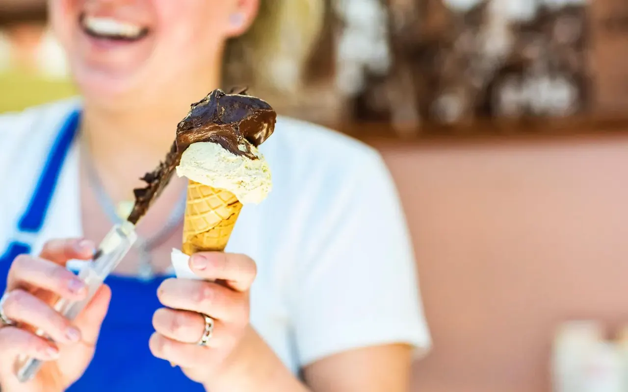 BookNoFees: Lody – Girotti – Paris – Girotti, zdjęcie 1