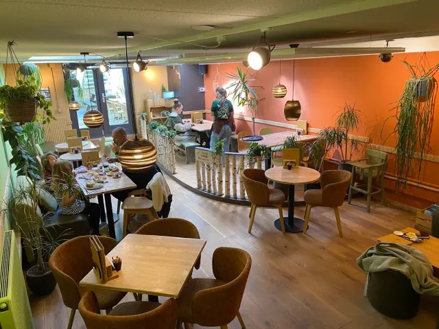BookNoFees: Bagels & Beans, Amsterdam