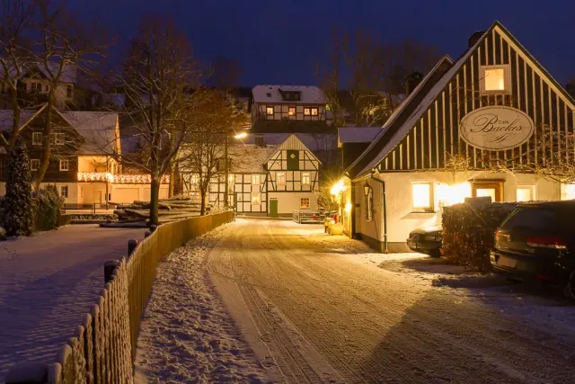 BookNoFees: Piekarnia – Café Backes – Schmallenberg – Kawiarnia Backes, zdjęcie 2