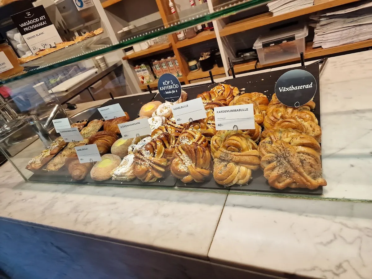 BookNoFees: Kawiarnia – Gateau – Stockholm – Gateau, zdjęcie 1
