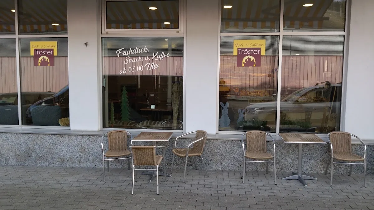 BookNoFees: Piekarnia – Bäckerei Tröster – Finnentrop – Piekarnia Tröster, zdjęcie 1