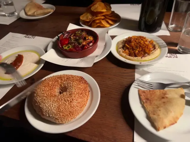 BookNoFees: Restauracja – Agora – London – Teraz, zdjęcie 3