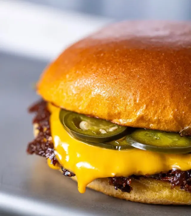 BookNoFees: Burger Sziget, Budapest