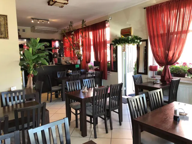 BookNoFees: Restauracja – A Chau – Warsaw – I zamknąć, zdjęcie 3