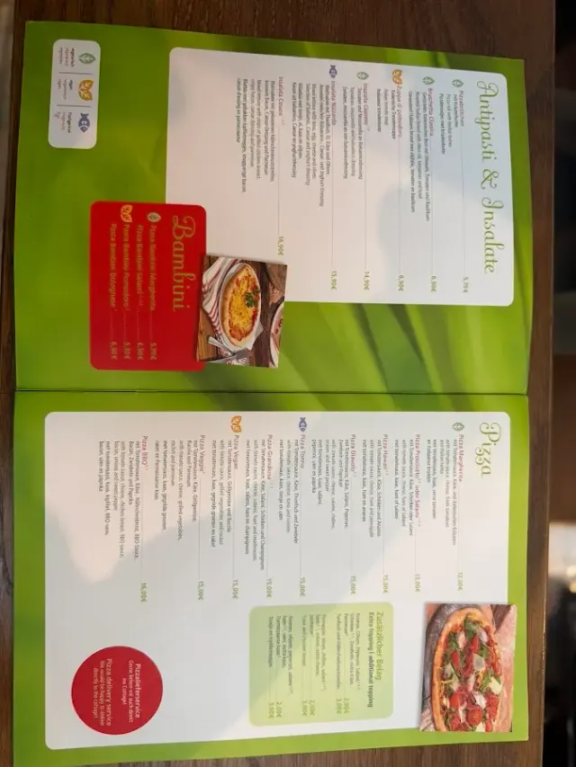 BookNoFees: Restauracja – Il Giardino – Medebach – Ogród, zdjęcie 3