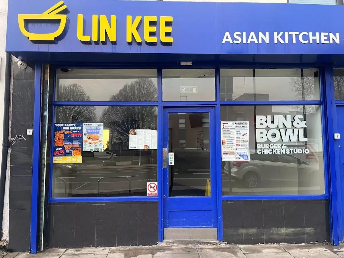 BookNoFees: Bar z przekąskami – Lin Kee – Dublin – Lin Kee, zdjęcie 1