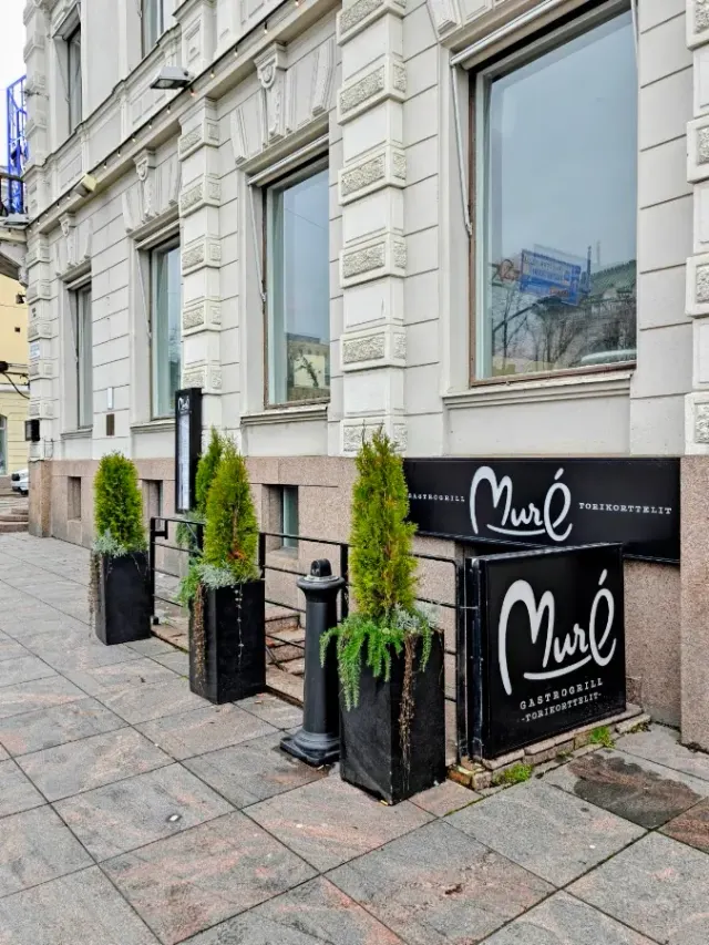 BookNoFees: Restauracja – Gastrogrill Muré – Helsinki – Gastrogrill naścienny, zdjęcie 2
