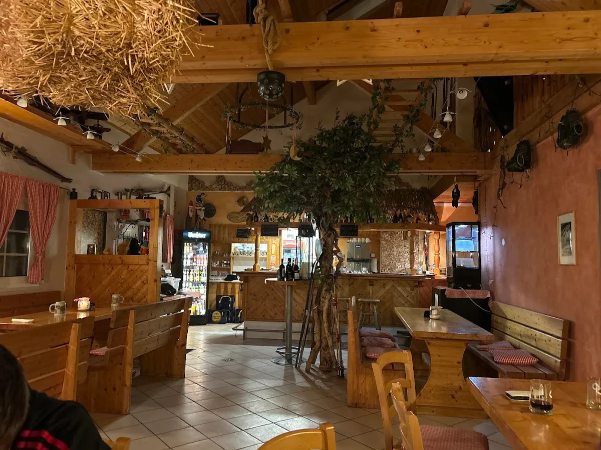 BookNoFees: Restauracja – Schloßberg-Alm – Medebach – Schloßberg-Alm, zdjęcie 1