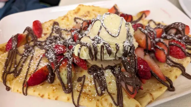 BookNoFees: Restauracja – Eiscafé Leone – Lüdenscheid – Kawiarnia lodowa Leone, zdjęcie 3