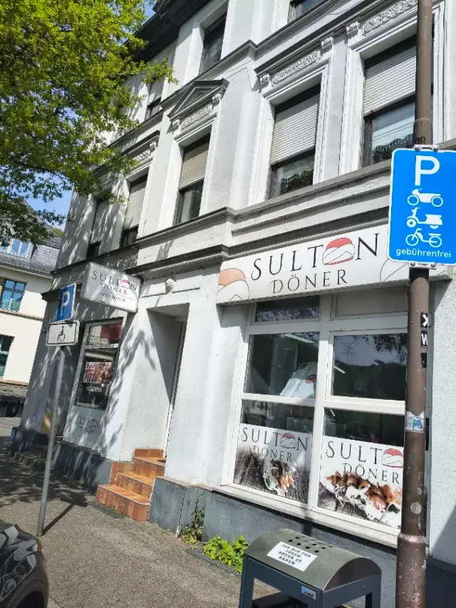 BookNoFees: Sultan Döner, Werdohl