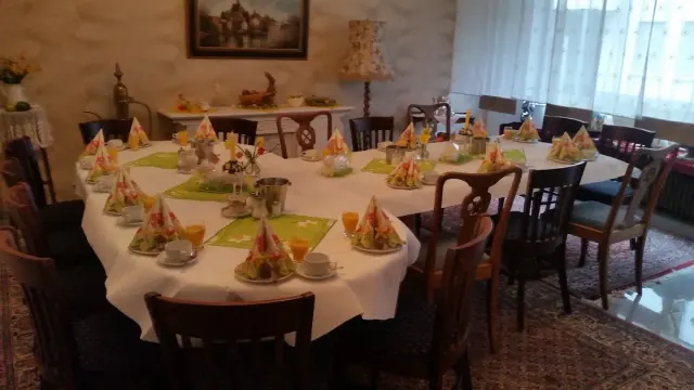 BookNoFees: Restauracja – Café am Rathaus – Werl – Kawiarnia przy ratuszu, zdjęcie 3