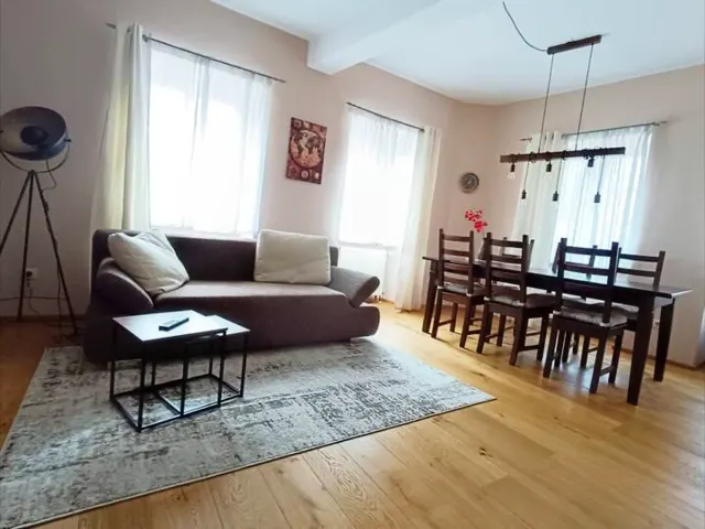 BookNoFees: Apartament wakacyjny przy klasztorze – Fundament – Hornbach