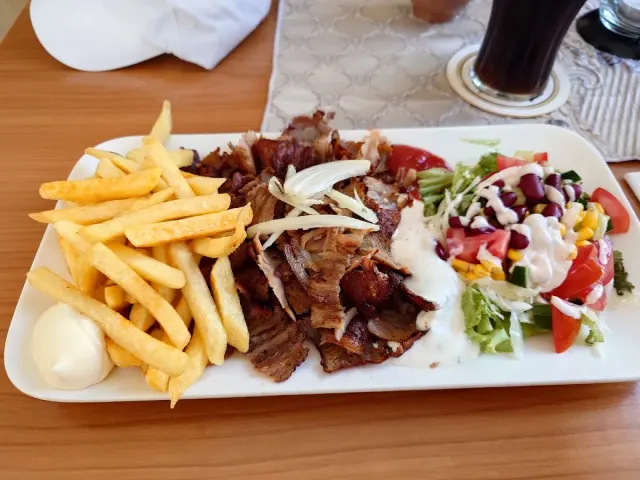BookNoFees: Restauracja – Cappadocia – Warstein-Belecke – Kapadocja, zdjęcie 3