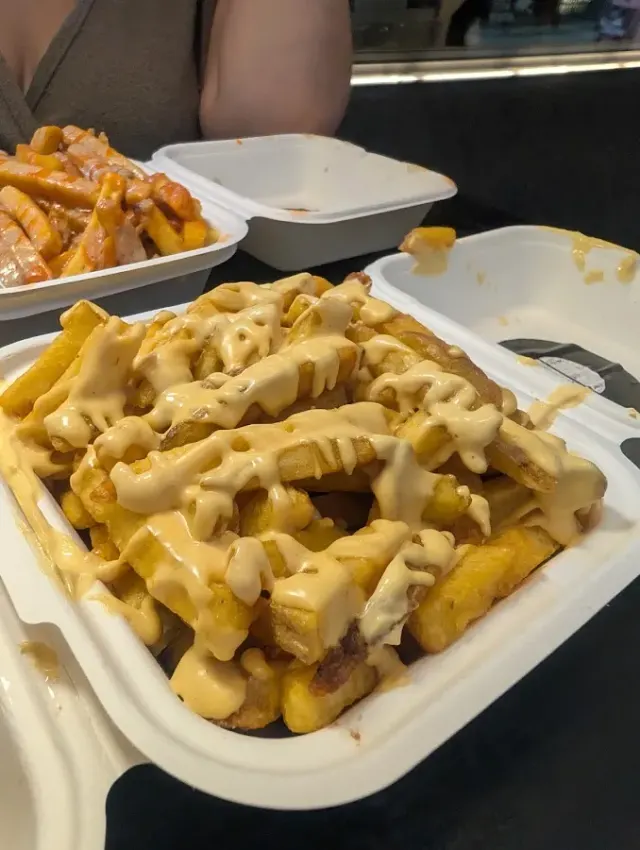 BookNoFees: Bar z przekąskami – Bleecker – London – Bleecker, zdjęcie 2