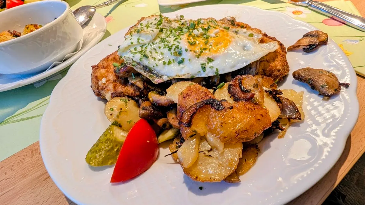 BookNoFees: Restauracja – Gasthaus Schürmann – Herscheid – Gospoda Schürmann, zdjęcie 1
